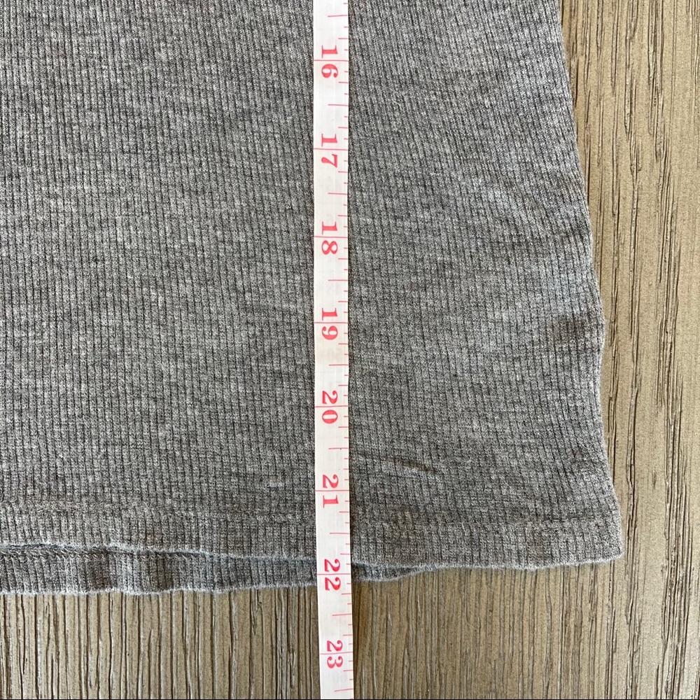 Gray Ribbed Long Sleeve - Picture 5 of 6